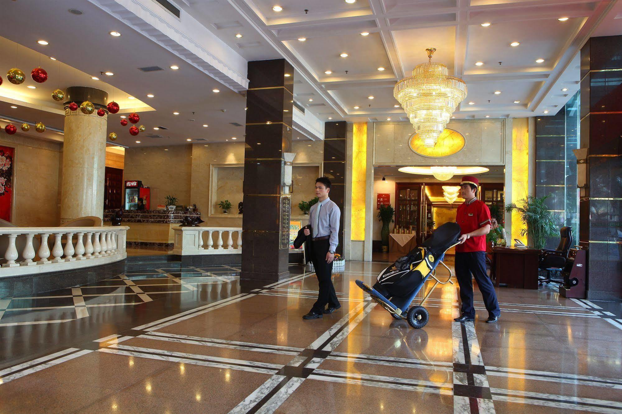 Guangzhou Nanfang Yiyuan Hotel Exterior photo